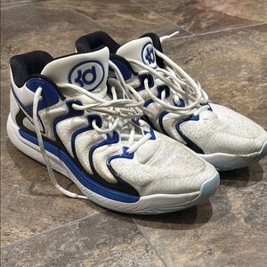 KD 17 ROYAL BLUE (USED)